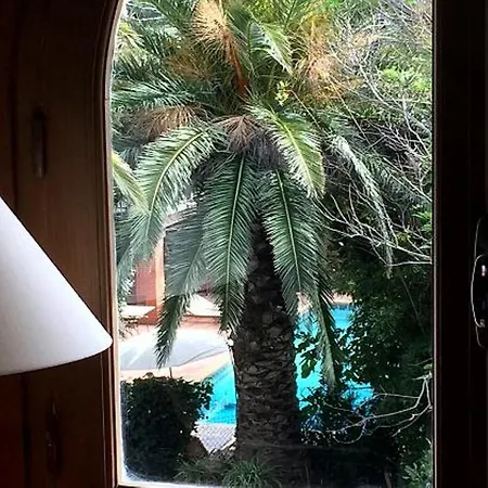 לינה וארוחת בוקר Domaine Saint Nicolas