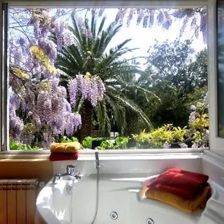 Domaine Saint Nicolas Nocleg ze śniadaniem